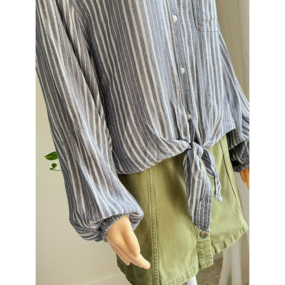 AMERICAN EAGLE OUTFITTERS  Button Front Tie Waist Stripe Gray White Small - Picture 3 of 12